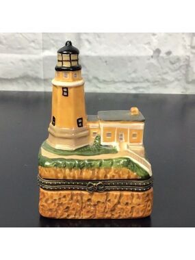 Vintage Lighthouse Hinged trinket box